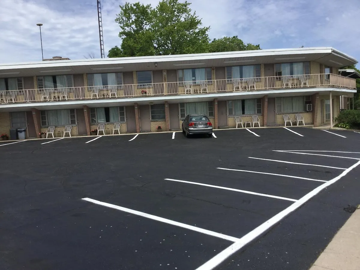 **  Riverview Motel Niagara Falls Canada